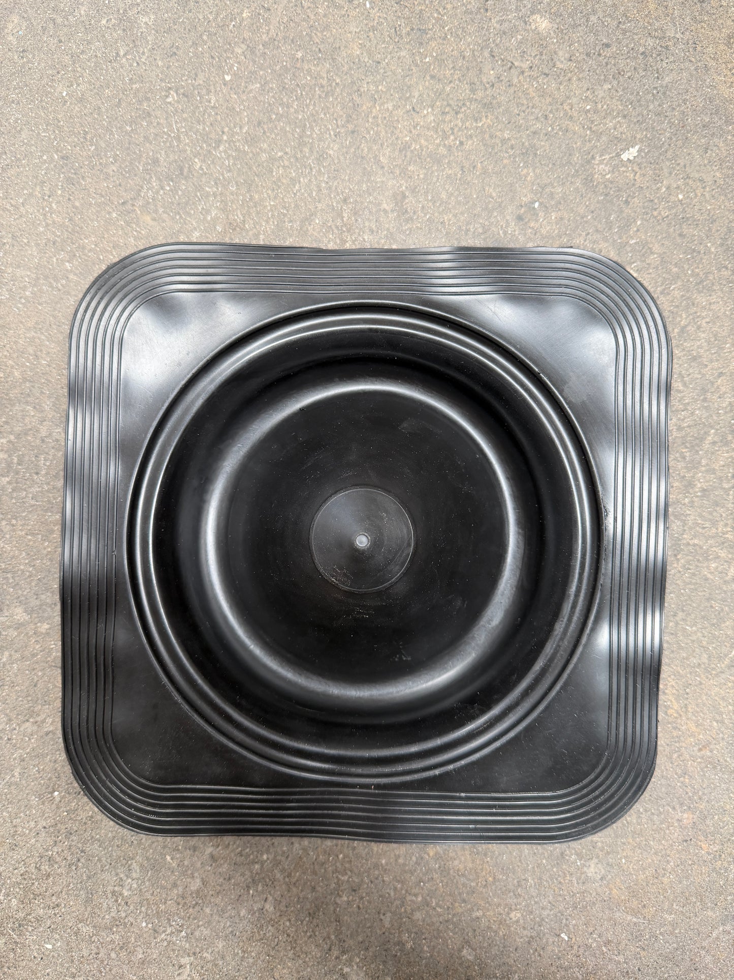 [P1049] Rubber Roof Flashing