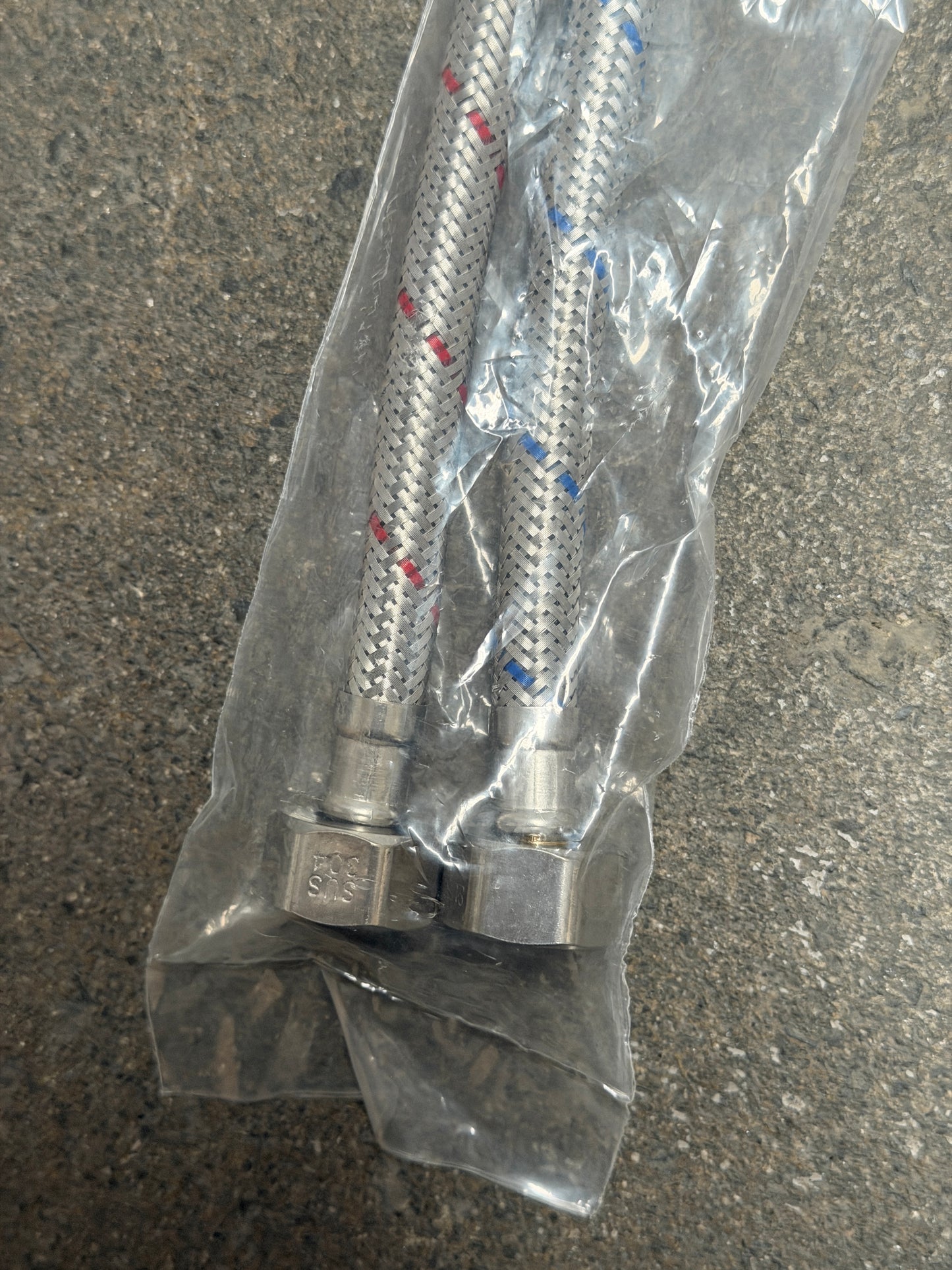 [FLX1009] Flexible Hose Hot + Cold (Female + Male) Tap Connector