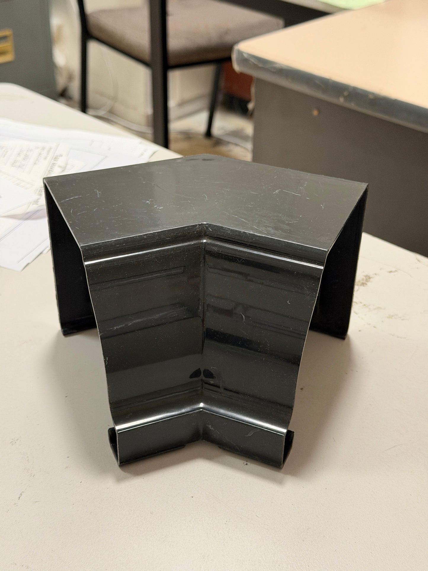 [GBA1007] Gutter Corner Internal 45 Degree Black
