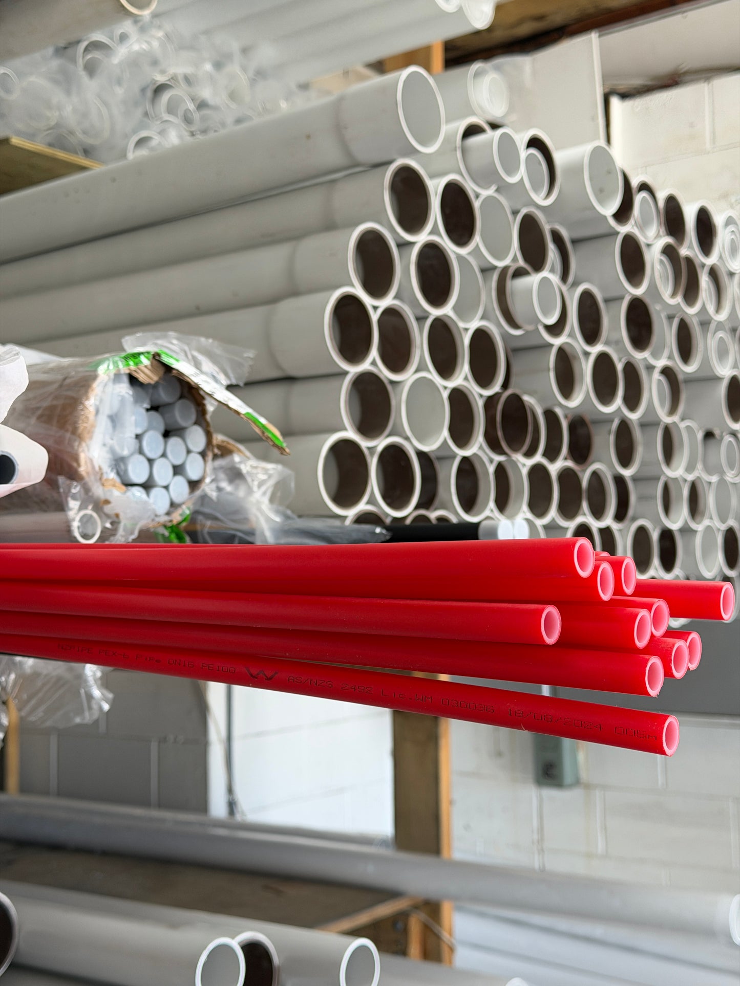 [621] PB Pipe 20mm x 5M (Red + Black)