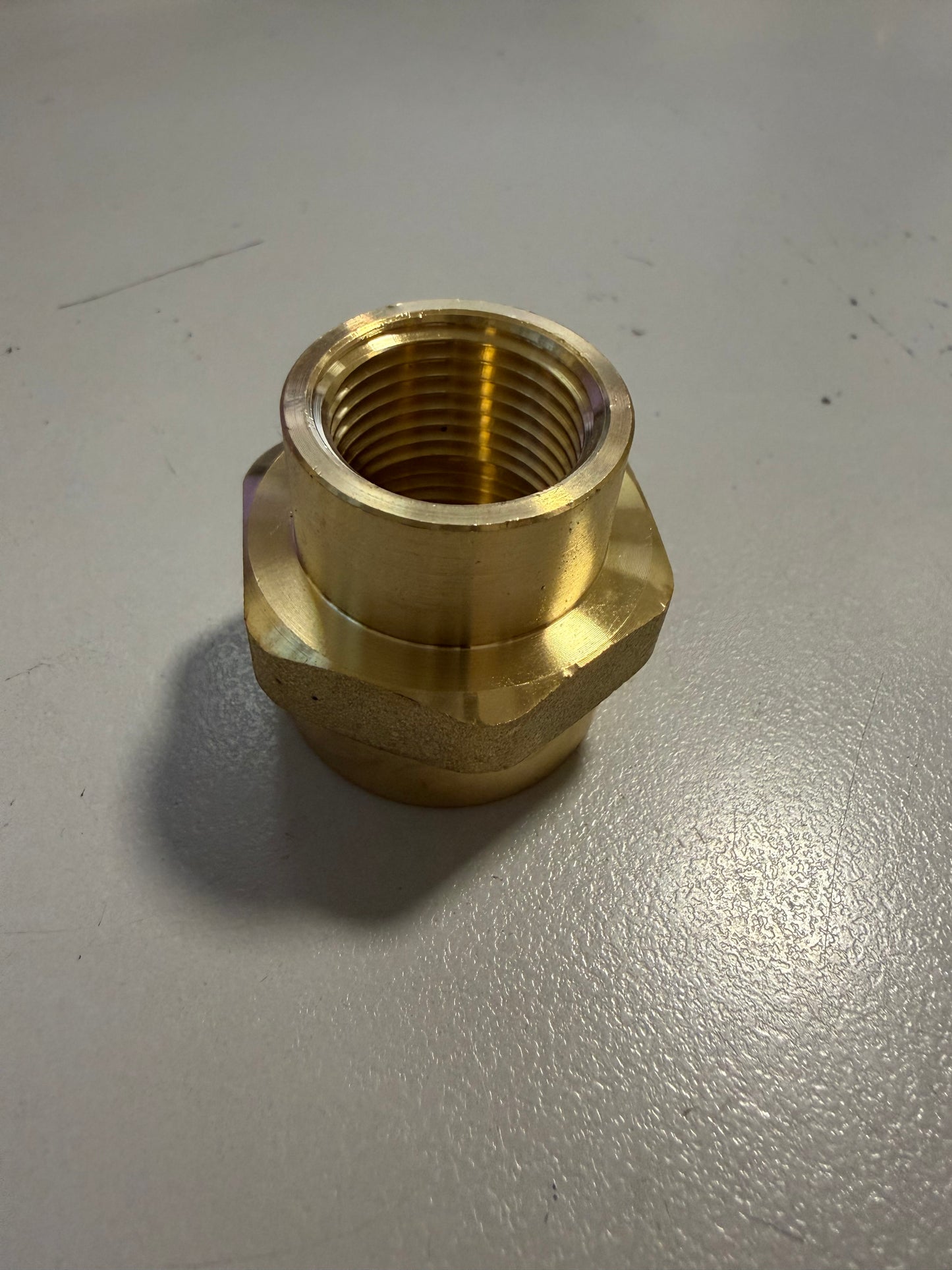 [BRF1001] Brass Reducing Socket 15-20mm Female/Female