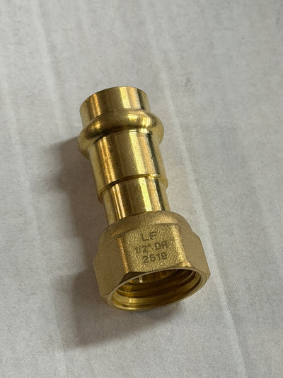 [CPF1026] Copper Press Brass Swivel Adaptor