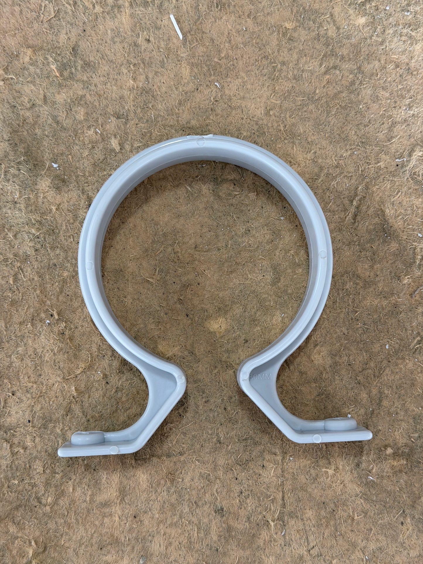 [PVC1045] PVC Long Stand Off Waste Clip
