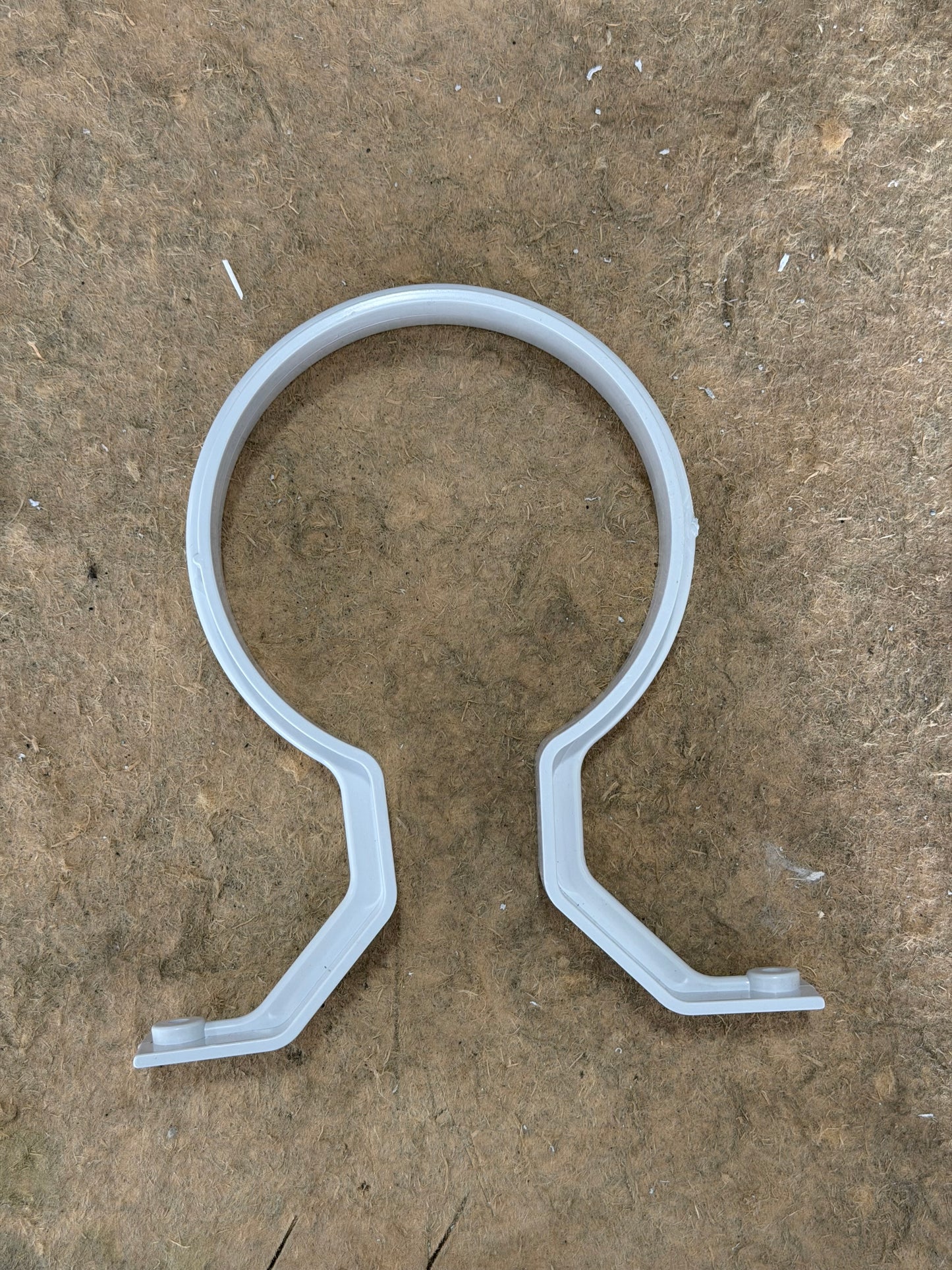 [PVC1045] PVC Long Stand Off Waste Clip
