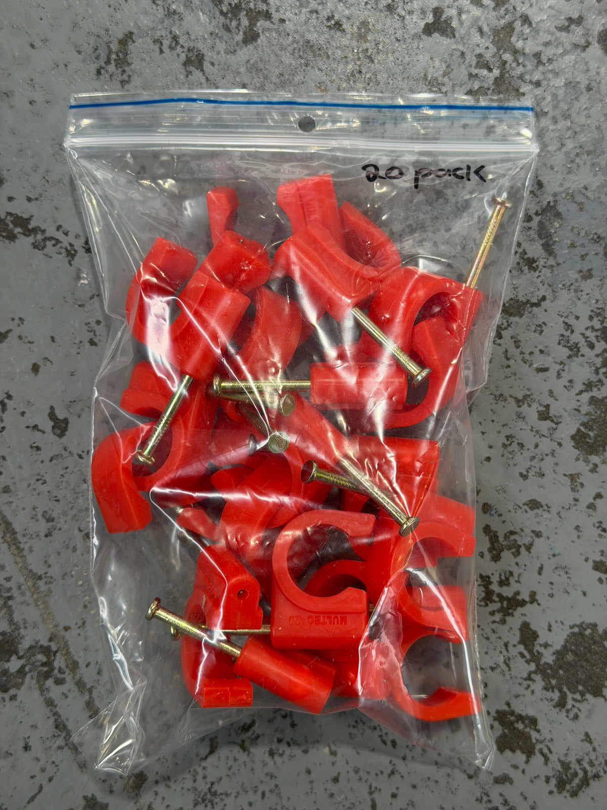 [PEX1033] Pex Pipe Clips Red x20 Pack