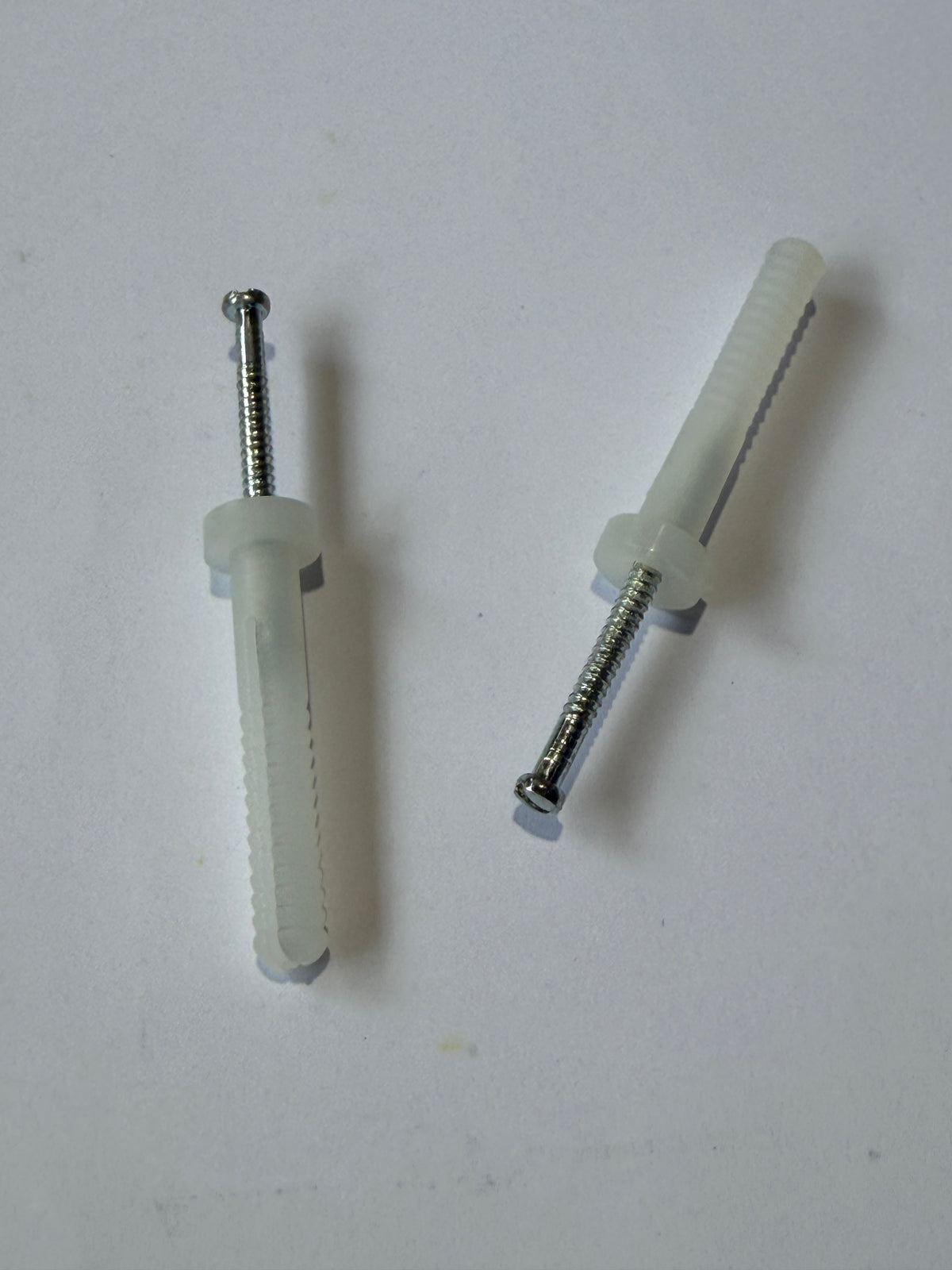 [ATF1003] SimpleFix Tappet Nylon Round Head Wall Anchor 6.5 x 38mm