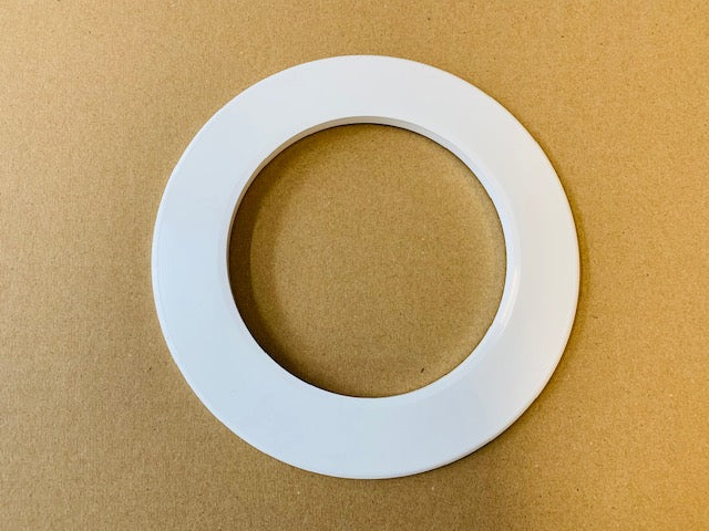 [3001] wall flange -white