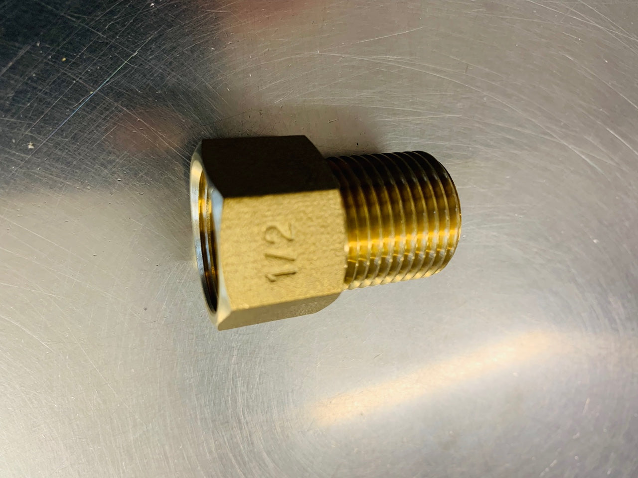 [2223] Brass male/female socket --30mm long