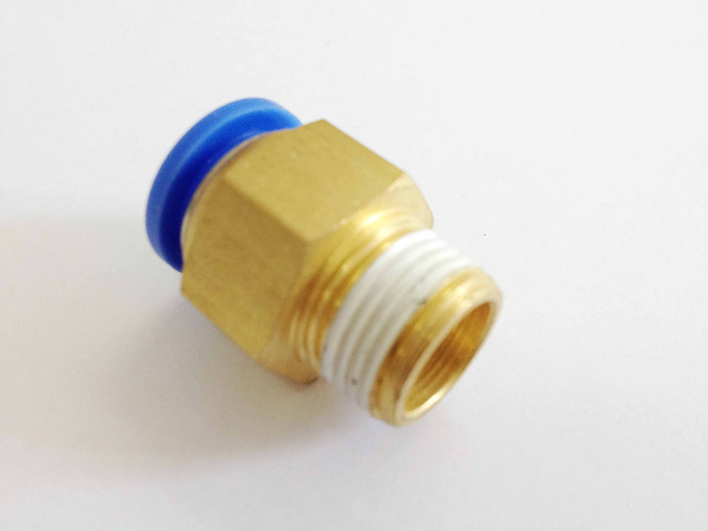 [556] PC -- male connector   10mm - 1/4 - NZ Pipe